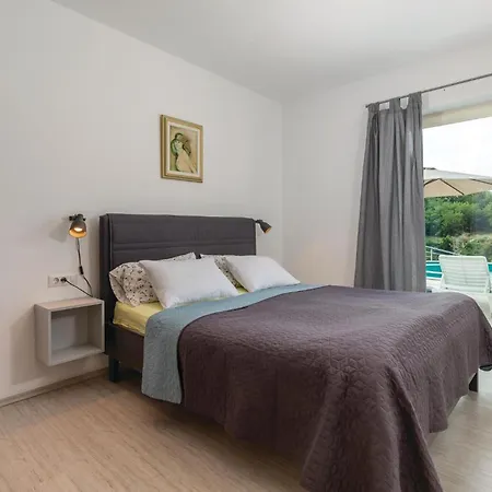Beautiful In Visnjan With Sauna Holiday home Prhati